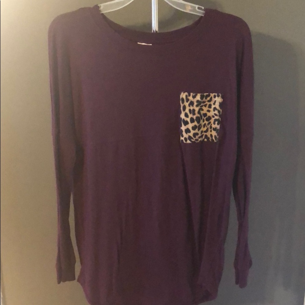 Victoria secret PINK. long sleeve T-shirt. SMALL